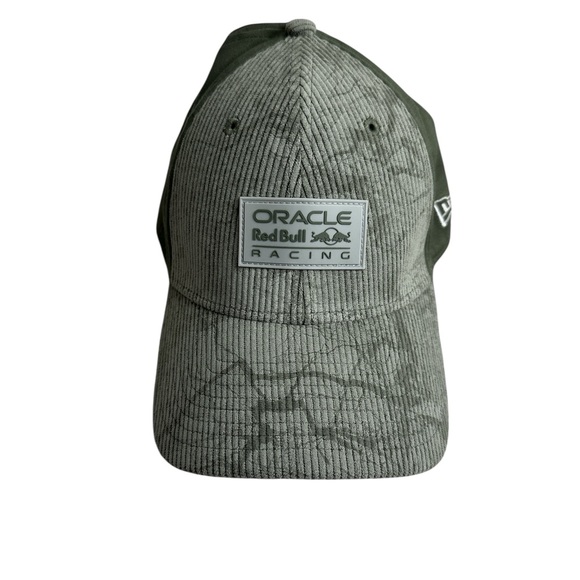 Oracle Red Bull ball cap - Picture 1 of 2